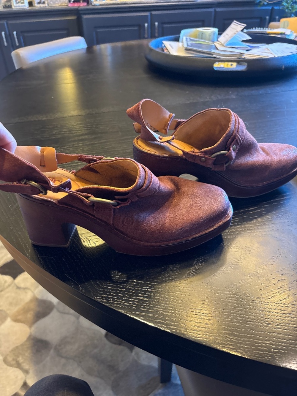 Born heeled clog